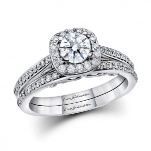 Halo Ring Set - Standing